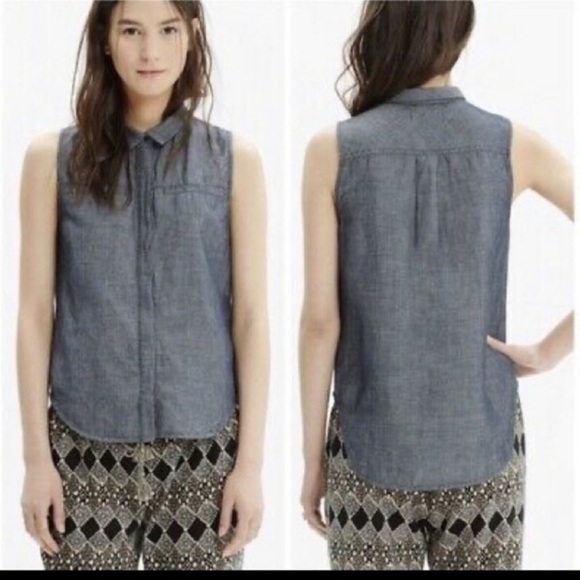 Madewell Tops - Madewell‎ sleeveless chambray button up blouse size XS